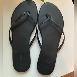 Forever 21 Flip Flops - Size 8